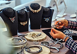 Jewelry-and-Jewelry-Designers.jpg