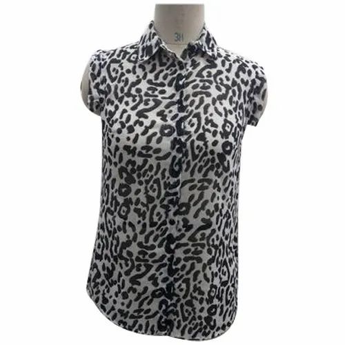 Animal Print Sleeveless Shirt