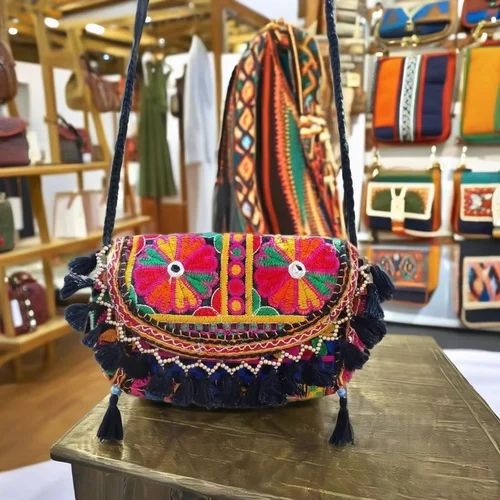 Printed Cotton Hand Embroidered Lady Style Bag, Capacity: 1 KG