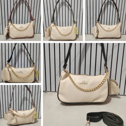 Textured White Ladlee Queen Baguette Bag
