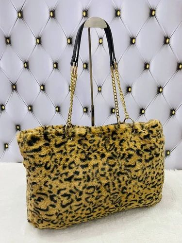 Fauxfur FUR CHAIN HANDBAG FOR LADIES
