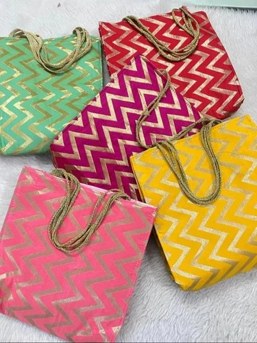 Handled Assorted Stylish Traditional Handbag