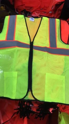 Without Sleeves Polyester Traffic Control Safety Jackets, Size: Medium