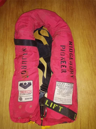 Viking Inflatable Life Jacket, Size: Free Size