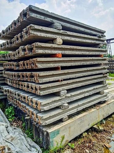 10 Feet RCC Poles, For Construction