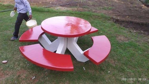 4 Seater RCC Round Table Children Garden Bench, Without Backrest