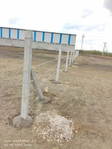 Rectangular Plain Cement Concrete Poles, For Construction