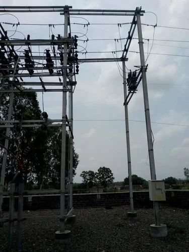 Double Pole Line Structure