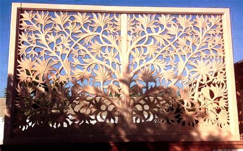 Handcrafted Stone Jali, Thickness: 3"