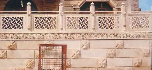 Dholpuri Sandstone Jali, Shape: Rectangular