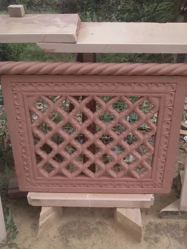 Matte Red yellow and pink sandstone jaali, For Walls, Thickness: 40 mm