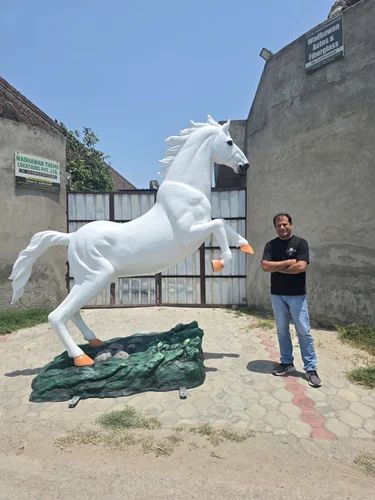 Fiberglass Horse statue live size