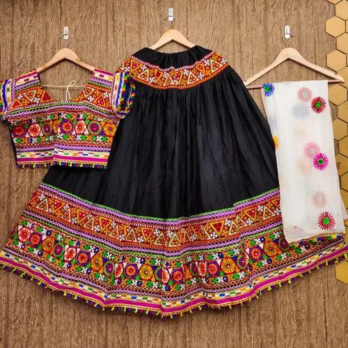Traditional Navratri Garba Dress - Cotton Top Skirt Dupatta Set for Female