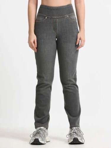 Ladies Skinny Fit Stretchable Jeans