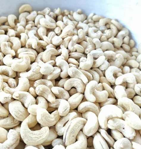 W400 Cashew Nut