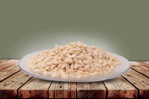 Blanched Almond Bits BBO (Big Over size to Free Size), Premium, Chopped