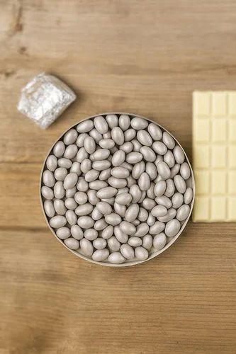Silver Coated Almond (2.5kg)