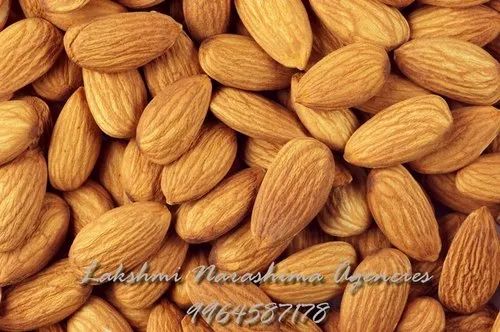 Almond Seeds, Packaging Size: 25Kg