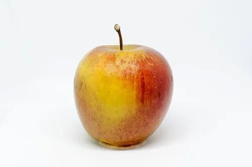 Himachali A Grade Rose Apple, Packaging Type: Carton