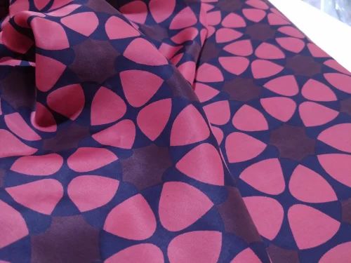 Organic Cotton Printed Dyed Fabric, GSM: 100-150 GSM
