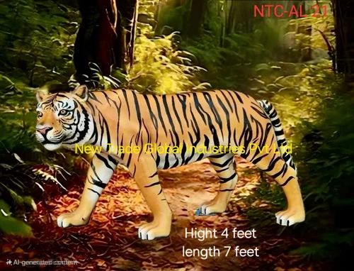 Natural Frp Tiger Statue, 2-5 Feet, For Exterior Decor