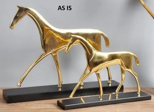 Showpiece Horse Home decor, Metal