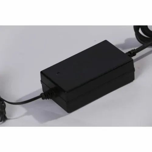5Amp max ABS Plastic DVR Power Adapter, For R.O,OEM equipments etc, Black