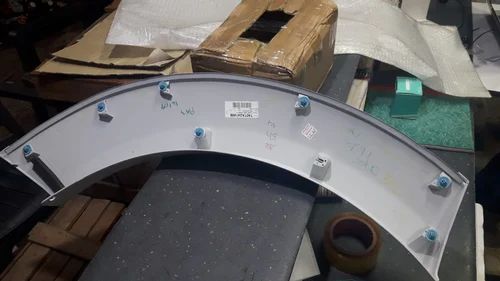Wheel arch pajero sport