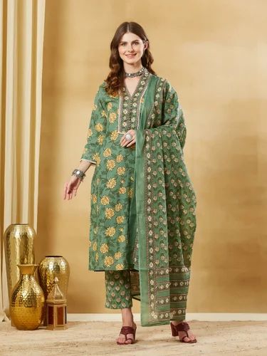 Straight Divena Green Floral Cotton Kurta Sets With Dupatta