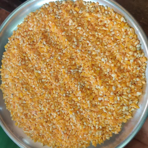 Corn Broken Maize Muskin Jola 1Kg, 50 kg