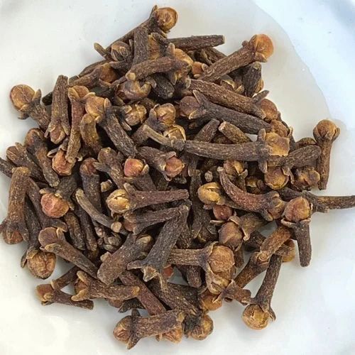 Devams International Whole Clove Seeds, Packaging Type: Packet