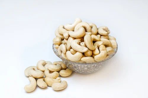 Cashew Nuts W400 Kaju, 20 KG