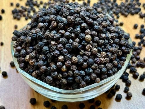 Natural Sun Dried Whole Black Pepper Seeds