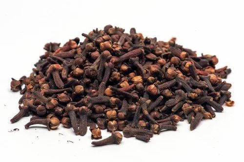 Natural Whole Clove- Kerala Farm- Pesticide Free, Packaging Size: 5 Kg