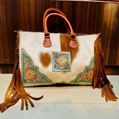 Custom made bohemian vintage retro leather shoulder bags ideal for resale by fashion accessory