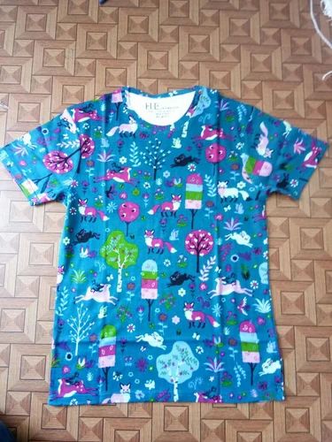 Multi Color Printed 3D Effect Ladies T Shirt