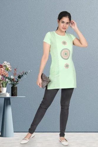 Half Sleeve Ladies Green Printed Long T Shirt, Casual Wear, Size: Large