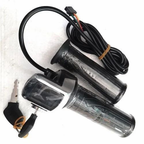 E-Bicycle Throttle with key switch and voltage level indicator, Vehicle Compatibility: E-Rickshaw, Controller
