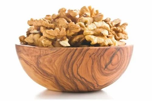 Whole Kashmiri Walnut Giri, Packaging Size: 10 Kg