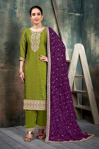 Green Ladies Silk Suit, Stitched