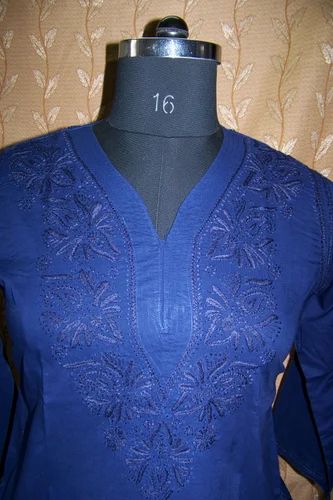 Lucknow Chikan Kurtis