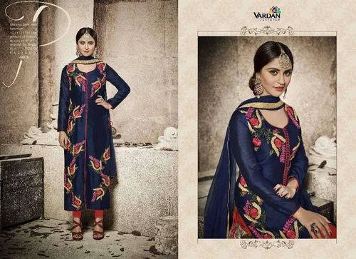 Traditional Salwar Kameez