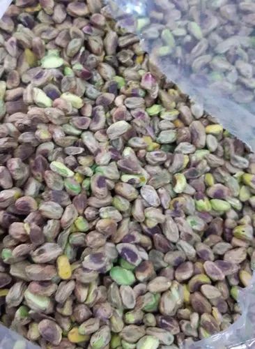 Plain Pistachio Nuts, Packaging Size: 10 Kg