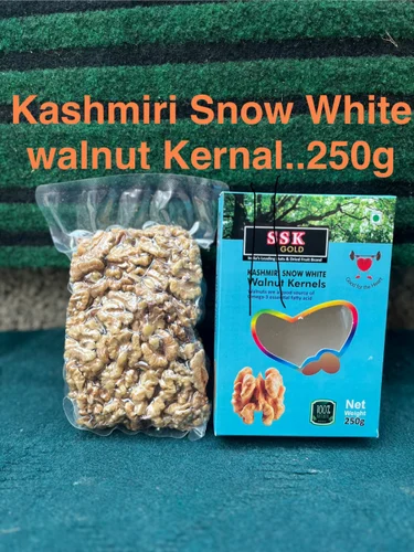 Split Kashmiri Snow White Walnut Kernels