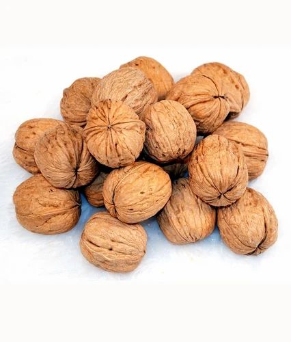 Loose Dried California Walnut