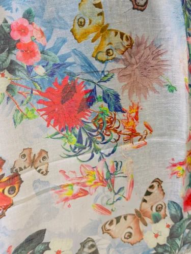 White Ladies Linen Stole
