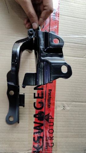 Bonnet hinges Toyota Fortuner type 4