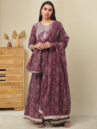 Dazzeling Casual wear Ladies Printed Cotton Sharara Suit, 50000 Pieces Per Month