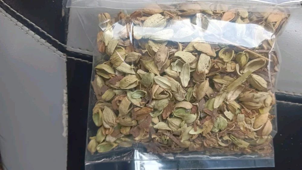 Cardamom Husk