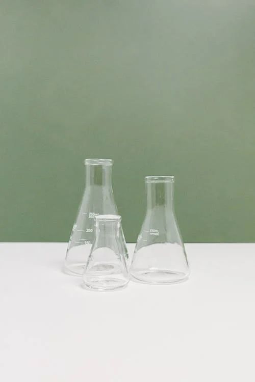 2-Hydroxy-3,5-Dinitrobenzoic Acid